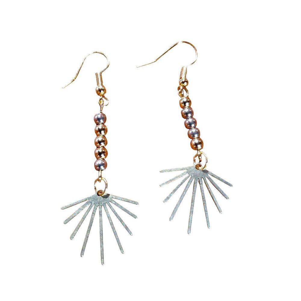 Gold tone sun ray earrings